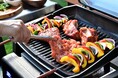 2024年8月1日（木）より、大人の秘密基地「THE CHIKURA UMI BASE CAMP」の客室にWEBERグリルを設置！