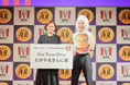 【イベントレポート】「とろ~り月見」シリーズ8月27日全国販売開始!Chief Tamago Officerに就任した“なかやまきんに君”がたまごの衣装で登場!持ちネタで月見商品の魅力を全力PR!