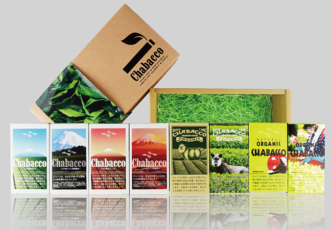 世界農業遺産認定の「茶草場農法」で作られた掛川産 100%の茶葉を使用したスティックタイプの本格粉末茶。