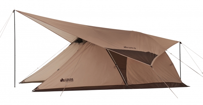 高さ約140cmの新型タープで、別売りのテント「ツーリングドゥーブル」など低めのテントとの相性抜群。