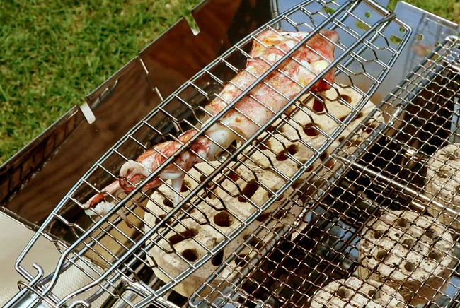 焼き網に焦げ付かず きれいにサンマが焼ける 炭火サンマ焼き器 新発売 株式会社ロゴスコーポレーションのプレスリリース