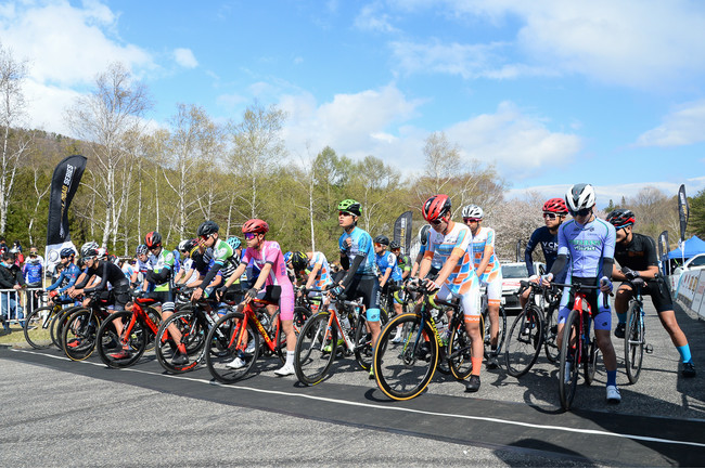 速報 弱虫ペダル Presents J Youth Tour 第1戦 一般社団法人 全日本実業団自転車競技連盟のプレスリリース