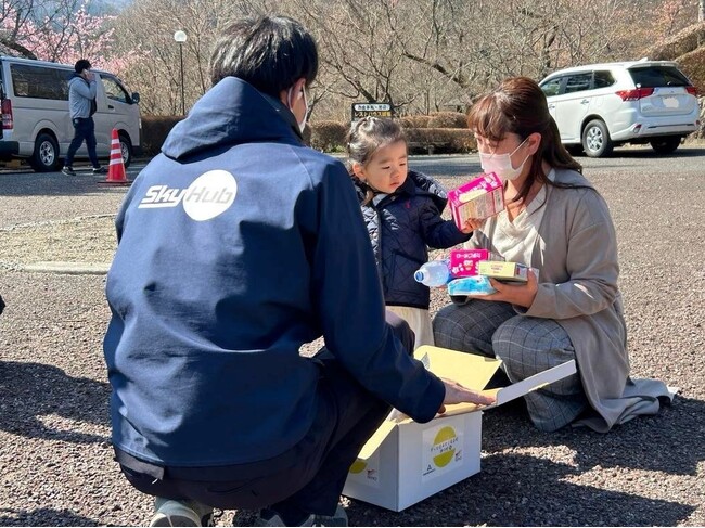 ドローン配送された救援物資 ドローン配送された救援物資