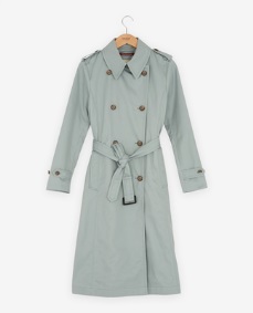 すずらんの花のプリント リリーベルのドレスで上質な日常を コントワー デ コトニエ ジャパン株式会社のプレスリリース