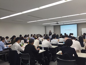 「決裁者にＹｅｓ！と言わせる社内プレゼン＆「資料作成・話し方」ブラッシュアップ術２０２０」と題して、ソフトバンク認定講師　前田氏によるセミナーを2020年１月21日(火)ＳＳＫセミナールームにて開催!