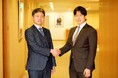 三谷産業、エーザイグループ「Theoria technologies」とパートナーシップ契約締結