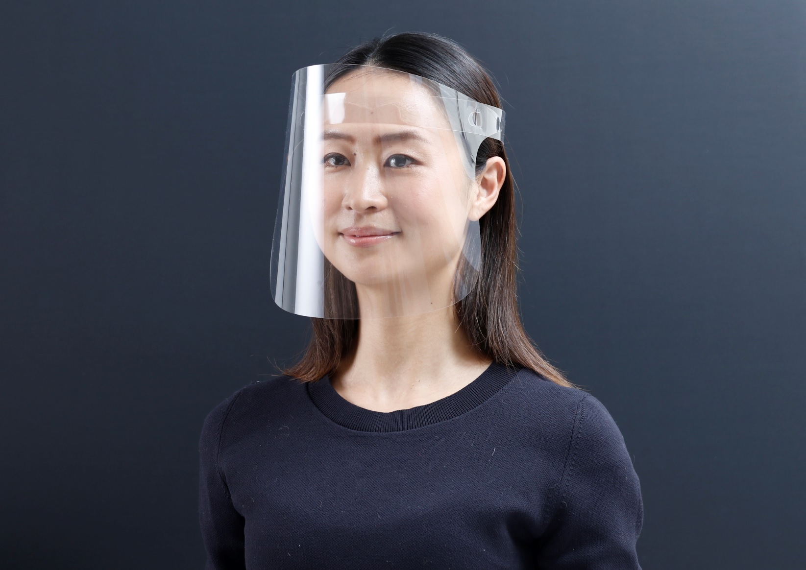 株式会社プラスティックスが新型コロナウィルス感染症対策として フェイスシールド の生産販売を開始 株式会社プラスティックスのプレスリリース