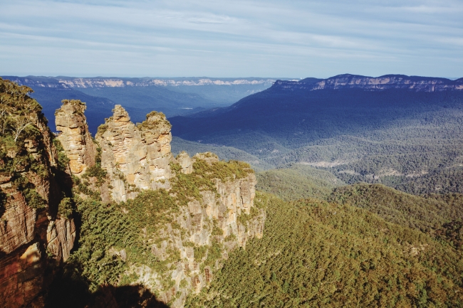 Three Sisters, Blue Mountains(C)Tourism Australia