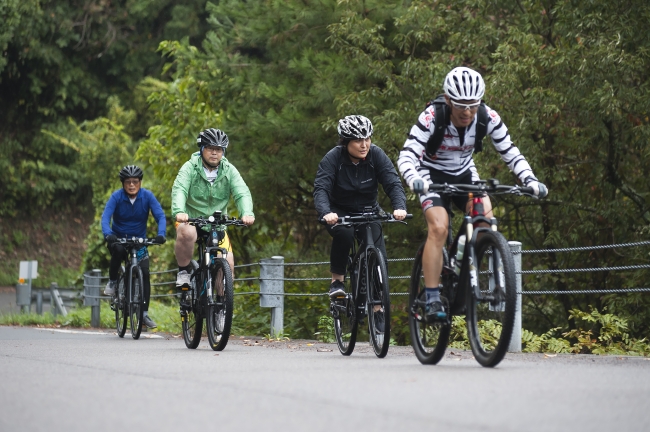 E Bikeアクションしまなみ サイクリストの聖地 しまなみ海道で サイクリング初心者がe Bikeの魅力を体験 愛媛県サイクリングプロジェクト事務局のプレスリリース