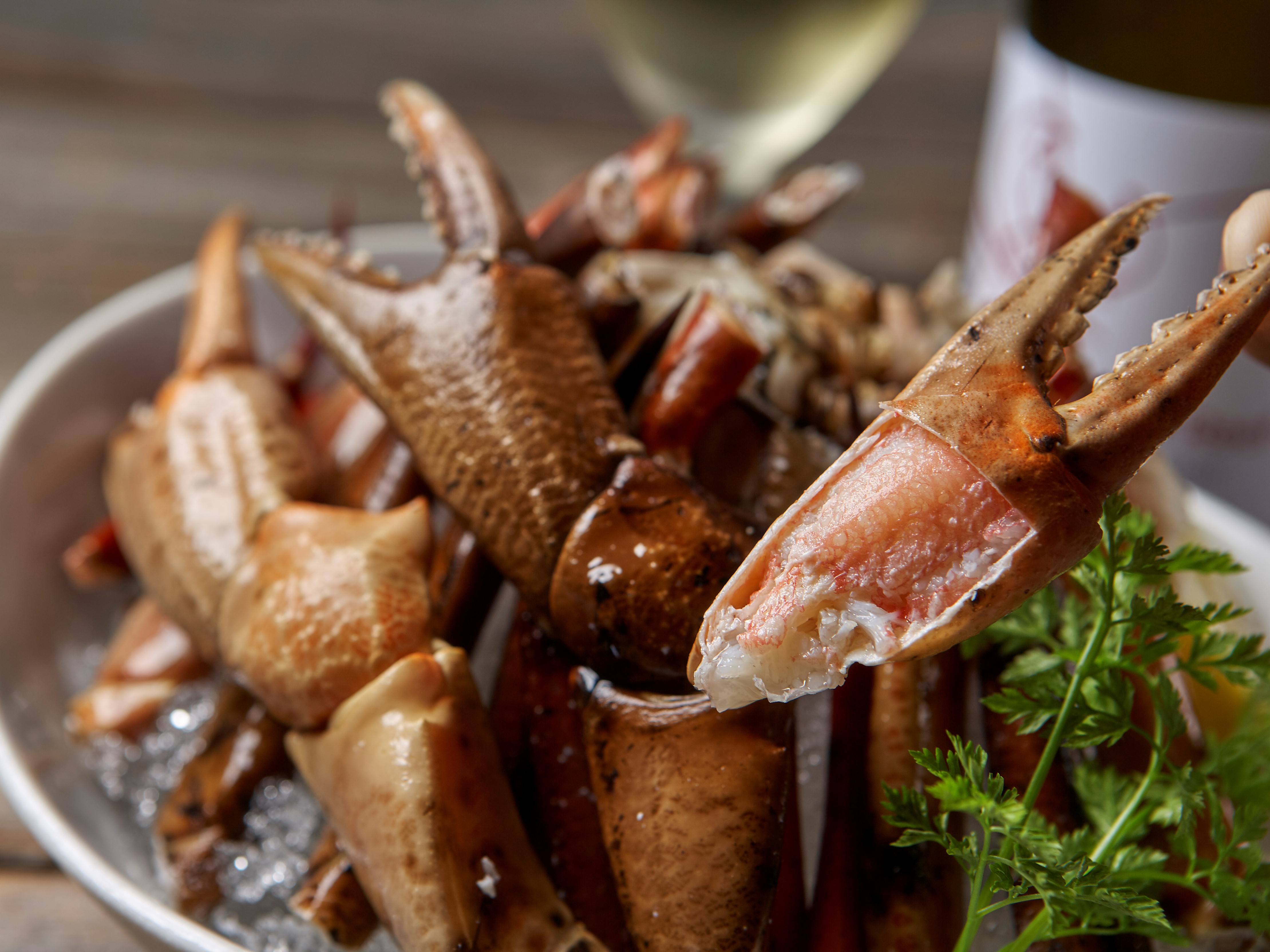 見た目より中身で勝負 深海に生息する幻のカニ ディープシークラブ レッドロブスタージャパン株式会社のプレスリリース