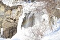 “日本の滝百選”アシリベツの滝【氷瀑＆虹】出現中！（国営滝野すずらん丘陵公園）