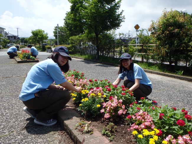 新潟農業 バイオ専門学校 島見緑地 新潟市北区 でミニガーデンを施工秋の公園を作品で彩り 地域の賑わいを創出 ｎｓｇグループのプレスリリース