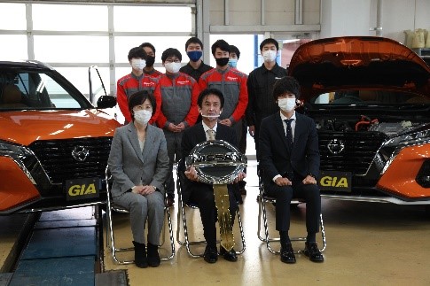 Gia 新潟国際自動車大学校 日産自動車株式会社様からの車両貸与式を挙行 ｎｓｇグループのプレスリリース