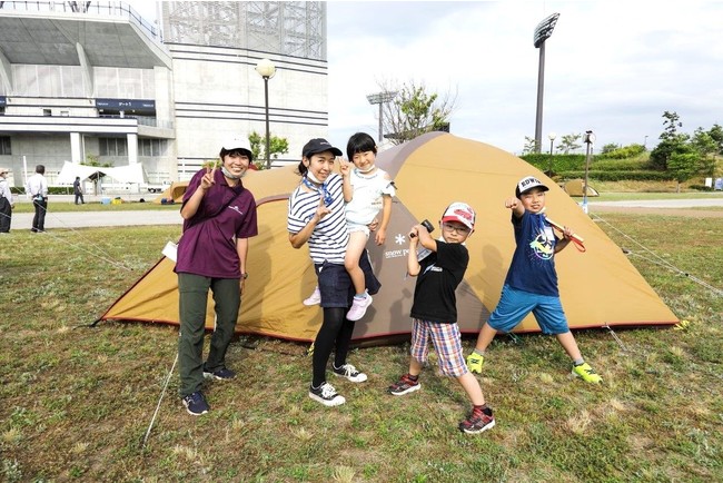 国際自然環境アウトドア専門学校 新潟県スポーツ公園で初めての試み 都市公園でテント宿泊するキャンプ を キャンプ 未経験のファミリー向けに開催 ｎｓｇグループのプレスリリース