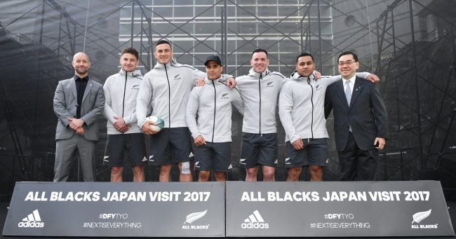 All Blacks Japan Visit 17 開催 19年に向けた事業戦略を発表 世界各国で展開されるオリジナルラグビーゲーム Dfy ディファイ が日本初上陸 アディダス ジャパン株式会社のプレスリリース