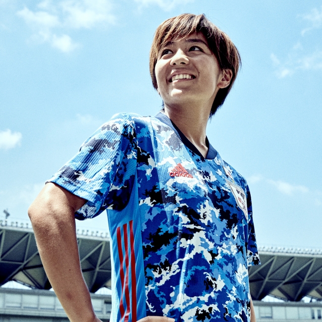 サッカー日本代表2020ユニフォーム発表 コンセプトは「日本晴れ