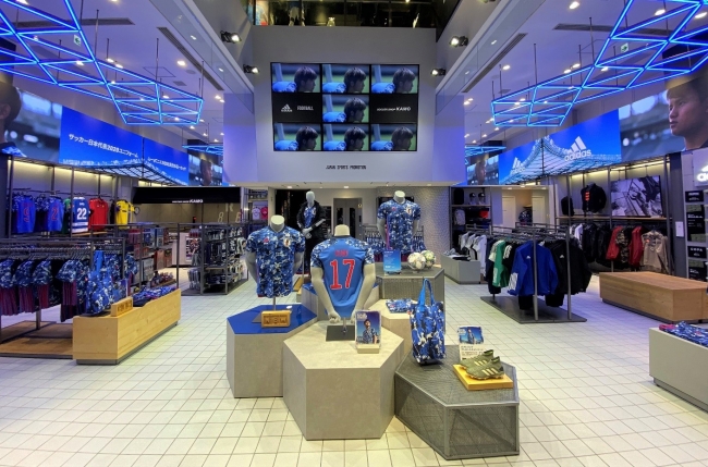 西日本最大級 アディダスサッカー日本代表アイテムの旗艦店サッカーショップkamo梅田店1fがオープン 豊富な商品ラインナップに加えて限定モデルを販売 アディダス ジャパン株式会社のプレスリリース