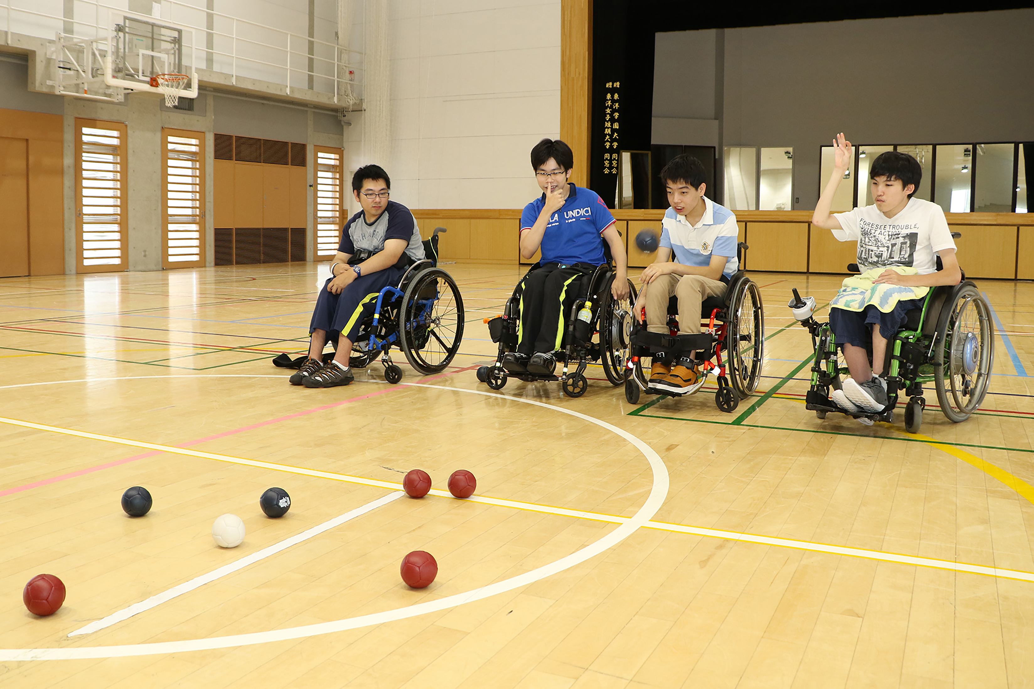 だれでも楽しめるパラリンピック公式種目 ボッチャ 車いす使用学生らによる体験会を開催 東洋学園大学のプレスリリース