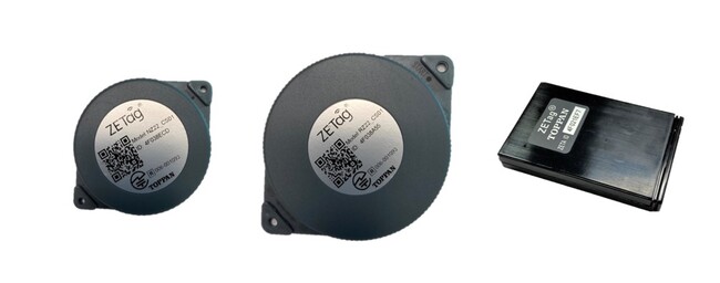 新型「ZETag(R)」ラインナップ　左から標準版、RFID搭載版、GPS搭載版　 (C) TOPPAN INC.