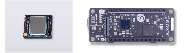 （左）ZETA TZM902 Add-onボード for SPRESENSE　© Toppan Printing Co., Ltd. （右）SPRESENSE™メインボード　© Sony Group Corporation