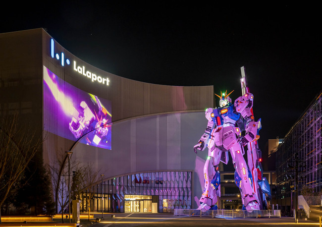 4月25日より ららぽーと福岡 でガンダム立像歴代一の高さを誇る実物大n ニュー ガンダム立像 Rx 93ff Nガンダム を展示 可動ギミック演出や 立像と連動した新規特別映像の壁面上映も実施 バンダイナムコアミューズメントのプレスリリース