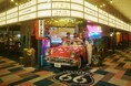 【1955 東京ベイ】50’sアメリカをドライブする気分で、4つの州にちなんだフードやゲームを仲間とわいわい楽しめるイベント「Road Trip in U.S.A. 1955」初開催
