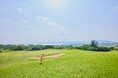 【リゾナーレ小浜島】初心者から上級者まで!日本最南西端のゴルフ場を貸し切り、プレーを満喫したあとは、夕日を望むアペロを堪能する「南国リラックスゴルフ」販売