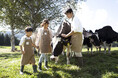 【リゾナーレトマム】五感で学ぶFarm to Table。生産から家族と一緒に分かち合うまでをリゾート内で体験できる「酪農Academy～夏休みの自由研究～」開催