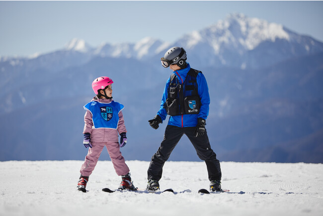 星野リゾート リゾナーレ八ヶ岳】お子さまの初めてのスキーをホテルが