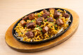 ビーフキッチンスタンド「元祖肉焼きラーメン」がジャパン・フード・セレクション最高賞グランプリ受賞!