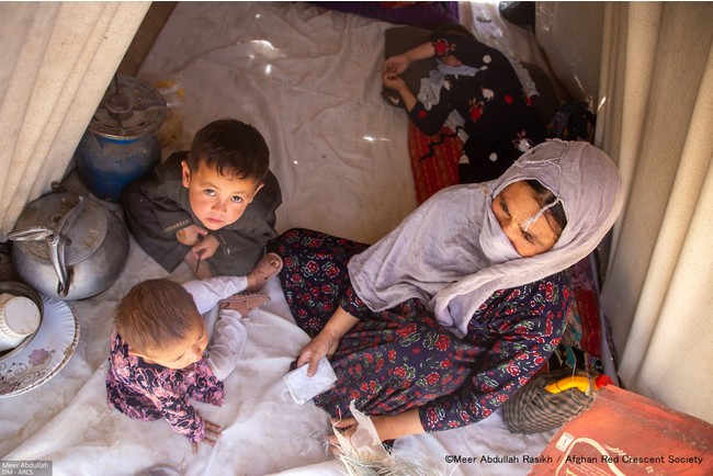 干ばつ、紛争、コロナ、貧困など複合的な人道危機に直面し、国内避難民が増加するアフガニスタン