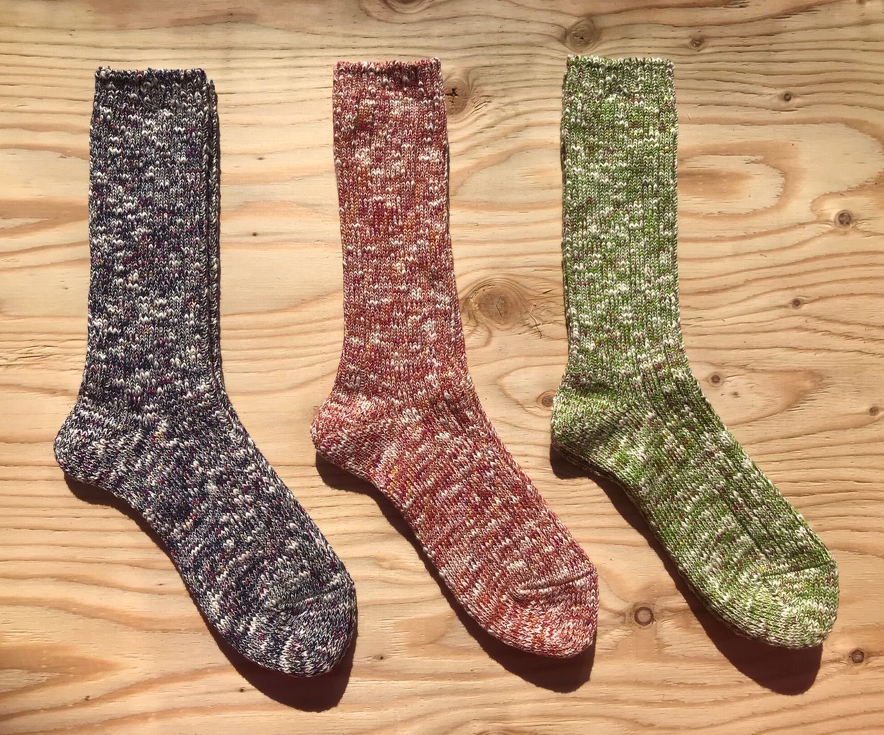 Ashi Tabi第三弾 驚きの靴下 今までに無い長さ の暖かいローゲージロングソックスが12月4日 火 より発売開始 株式会社ユースタンダードのプレスリリース Ashi Tabi第三弾 驚きの靴下 今までに無い長さ の暖かいローゲージロングソックスが12月4日 火 より発売開始 株式会社ユースタンダードのプレスリリース
