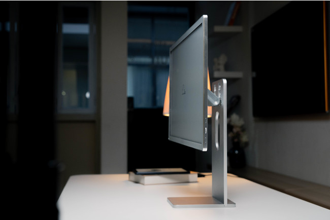 boox-mira-pro-side-ijmage boox-mira-pro-side-ijmage