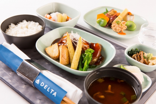 デルタ航空 ミシュラン二つ星の和食店 一汁二菜うえの 監修の機内食を導入 デルタ航空のプレスリリース