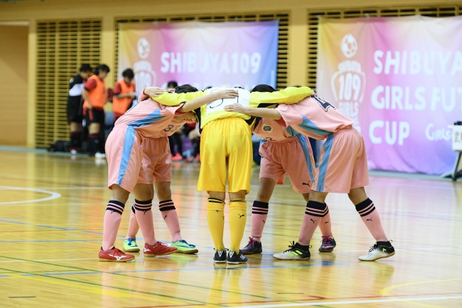 「SHIBUYA109ガールズフットサルカップ」 大会の様子（写真提供：「オールスポーツコミュニティ」）
