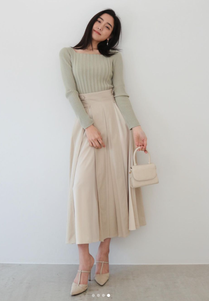 全女性の美しさを最大限に引き出すファッションブランドambient公式モデルにakariが就任 株式会社brutusのプレスリリース