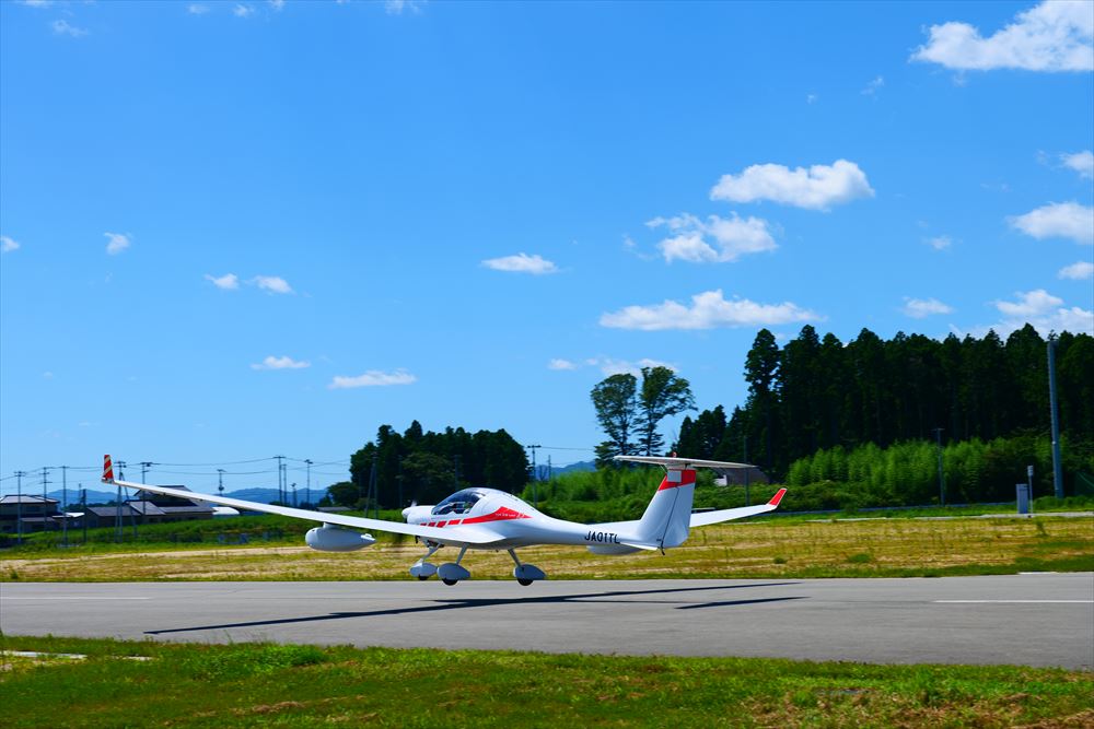 テラ ラボ 新機体モーターグライダーによる調査開始 福島県南相馬市で実証実証 株式会社テラ ラボのプレスリリース