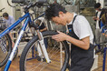 「愛車を自分で整備したい」を叶える半年間。自転車メカニック夜間コース、10月生を募集中！