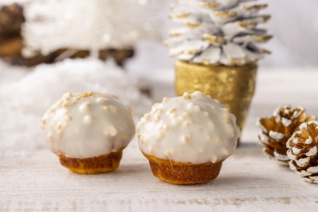 無花果の赤ワイン煮のブリオッシュ ホワイトチョコレート 無花果の赤ワイン煮のブリオッシュ ホワイトチョコレート