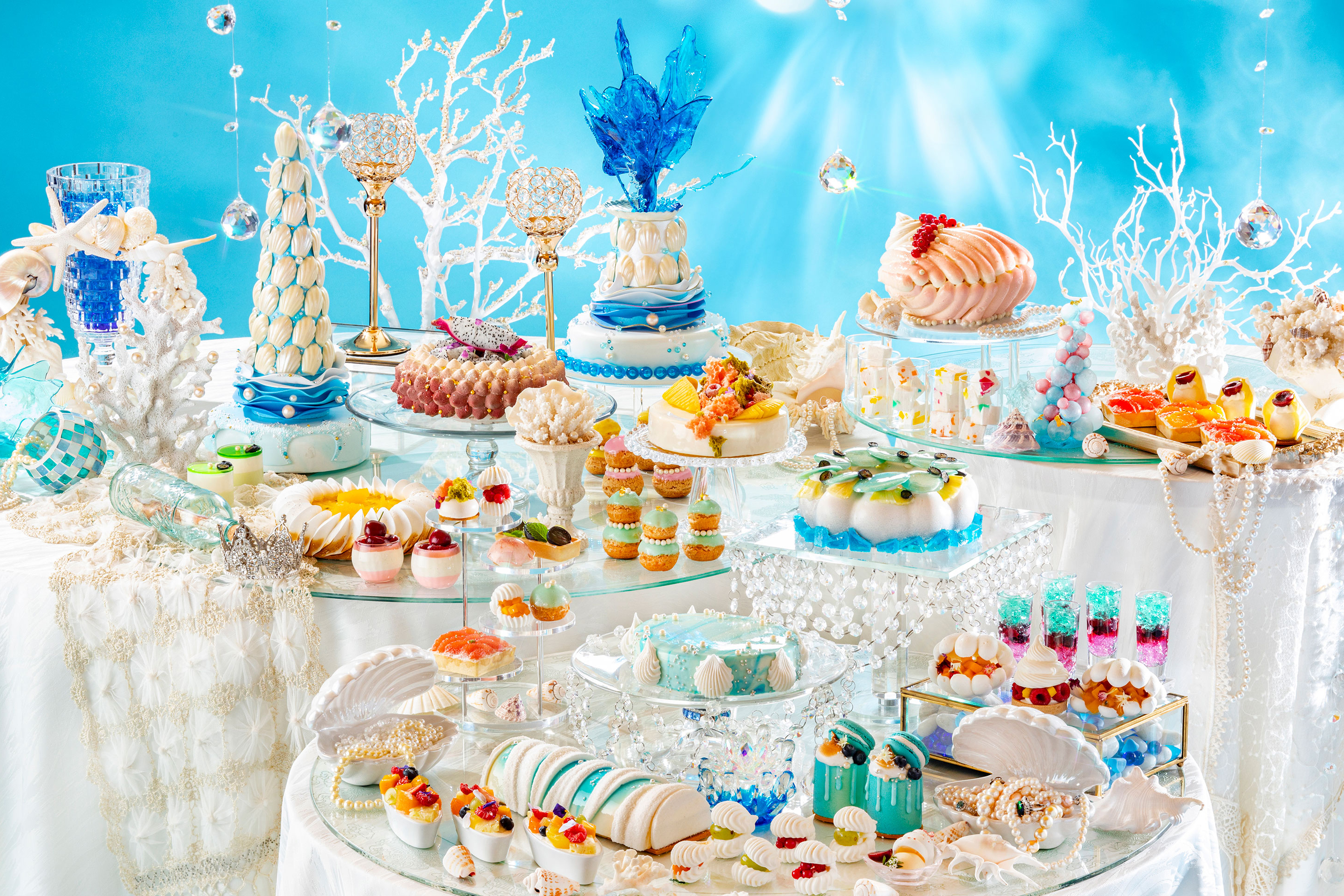 ヒルトン東京 新スイーツフェア クリスタル マーメイドinホワイトラグーン ヒルトン東京のプレスリリース