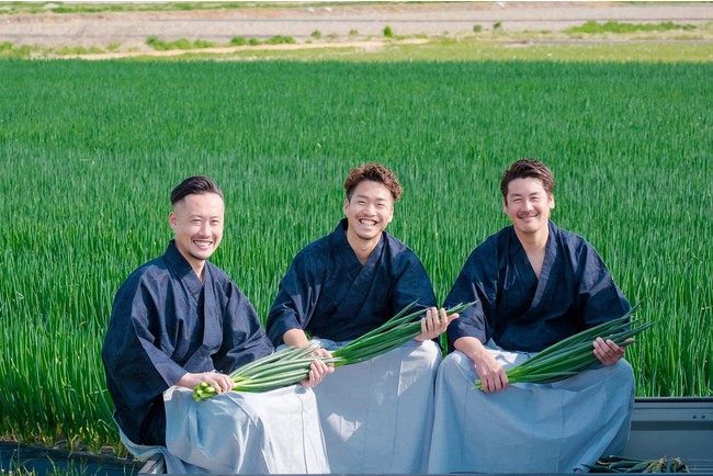 京葱SAMURAIのメンバー　左から森上翔太、村田翔一、山本将人