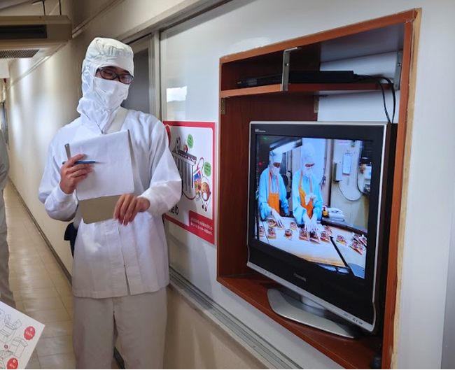 過去の八千代工場見学の様子