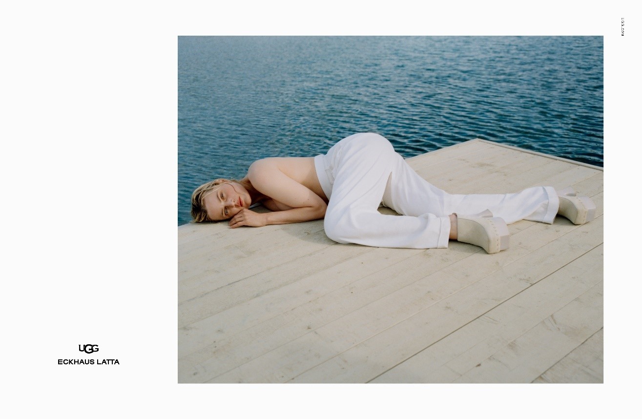 Eckhaus Latta×UGG(エコーズラッタ×アグ)のハラコ素材のシューズ-