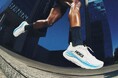 HOKAより日々の走りを軽やかにするCLIFTON 11が新発売。