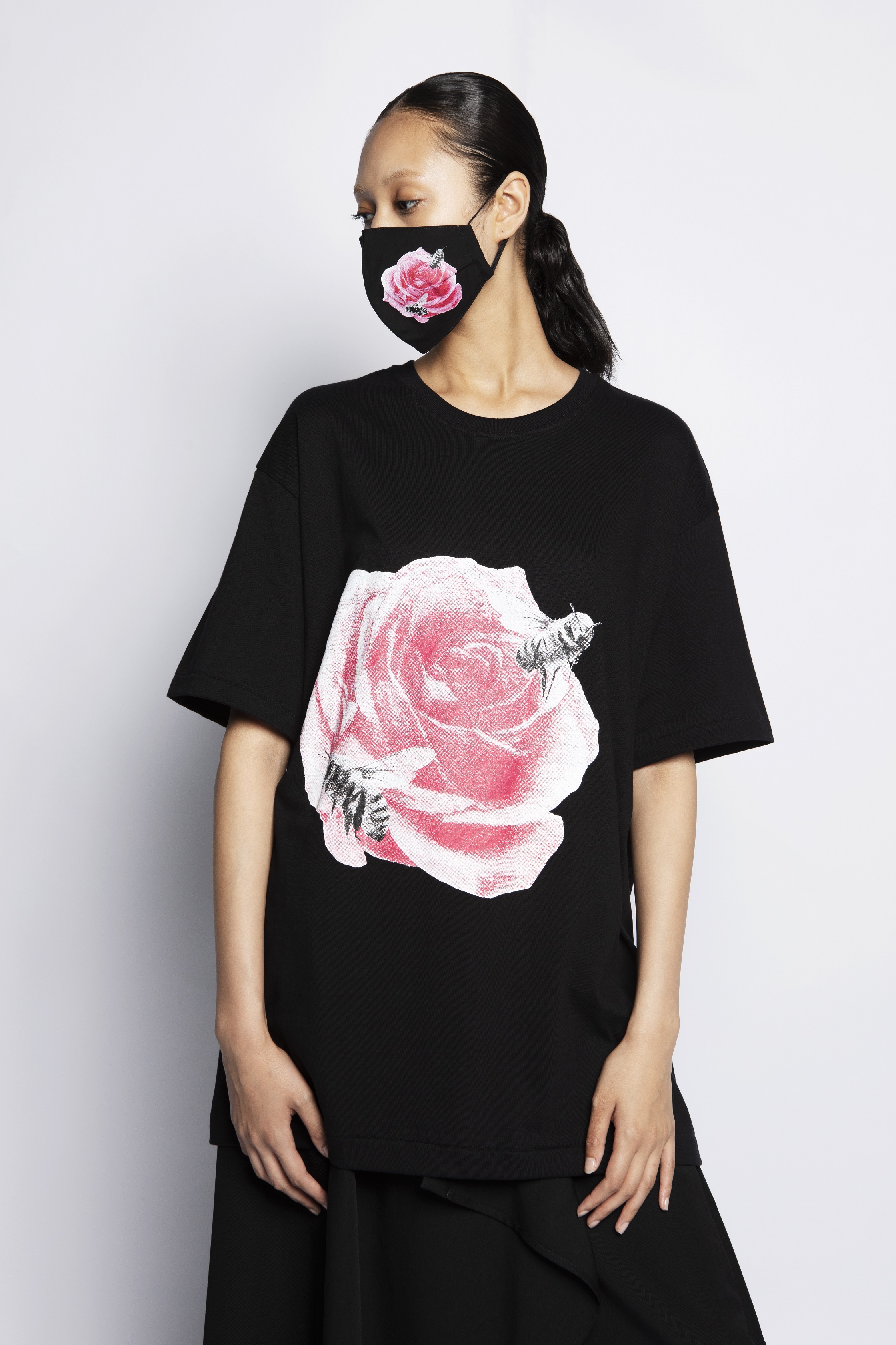 YOHJI YAMAMOTO +NOIR x 内田すずめ Tシャツ+マスク - Tシャツ