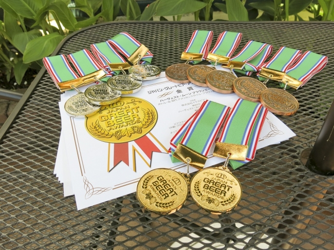 舞浜の地ビール ハーヴェスト ムーン 周年 ジャパン グレートビア アワーズ で11個のメダルを受賞 株式会社イクスピアリのプレスリリース