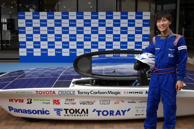 東海大学ソーラーカーチームが新型車両を公開！（2）