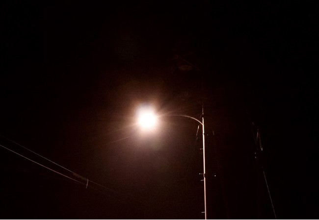 美星町内の県道に設置された道路灯（After 上方光なし）（2）