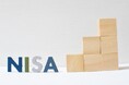 2025年『NISA 証券会社/銀行』利用実態データ|【証券会社】では「商品の種類」、【銀行】では「口座開設手続きの容易さ」を利用前に重視 (オリコン顧客満足度®調査)