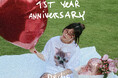 パリやロンドンのライフスタイルを届けるセレクトショップ「デクリック」の1周年を記念し、2ブランドとのコラボアイテムを発売。